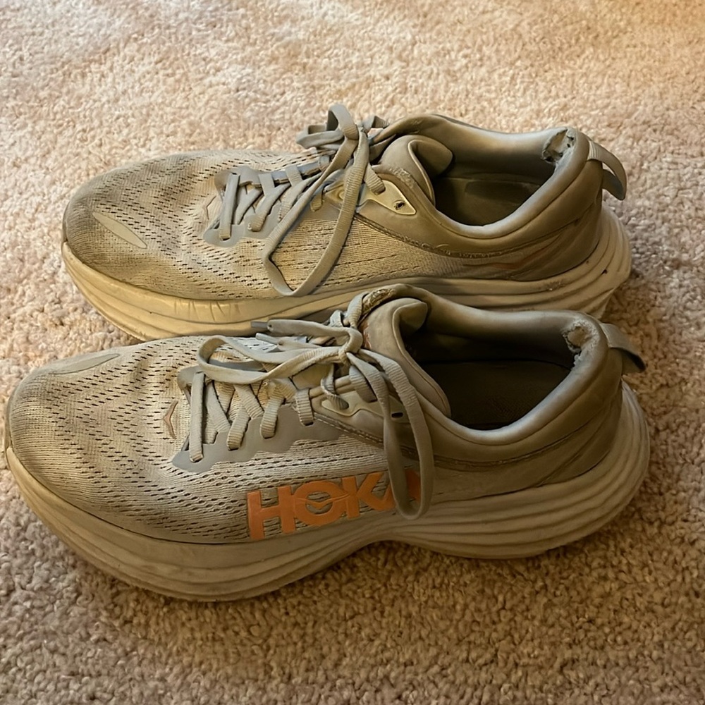 HOKA Bondi 8 Women’s Size 9.5B